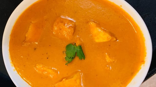 Paneer Makhni.